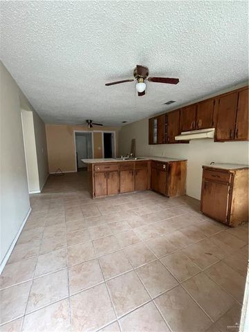 2322 E La Pointe Avenue, Alton, TX 78573