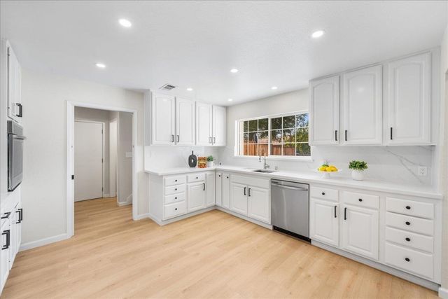 42077 Miranda St, Fremont, CA 94539