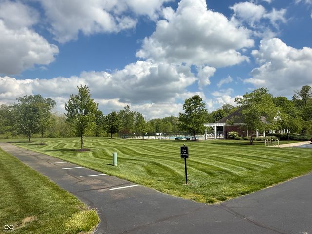 1974 Midnight Pass, Brownsburg, IN 46112