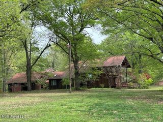 448 Oakley Rd Road, Senatobia, MS 38668