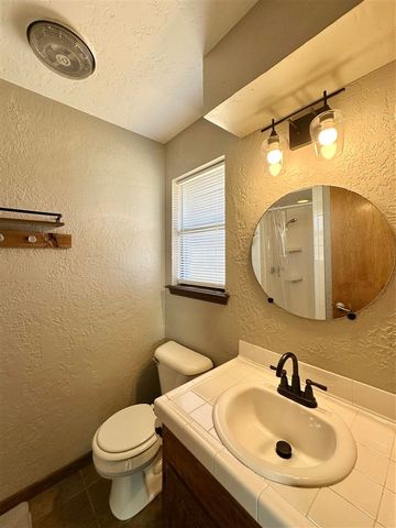1206 SW 60th St, Lawton, OK 73505