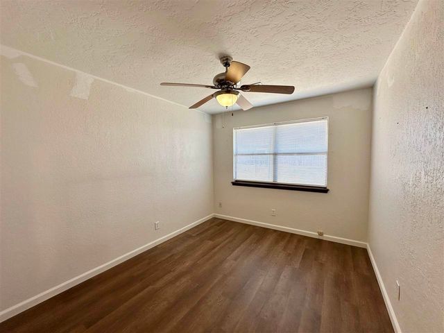 1206 SW 60th St, Lawton, OK 73505
