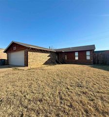 1206 SW 60th St, Lawton, OK 73505