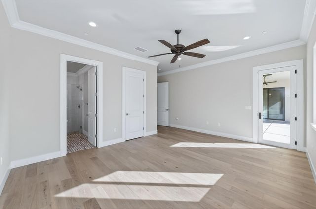 2345 E Putter Way, Fresno, CA 93730