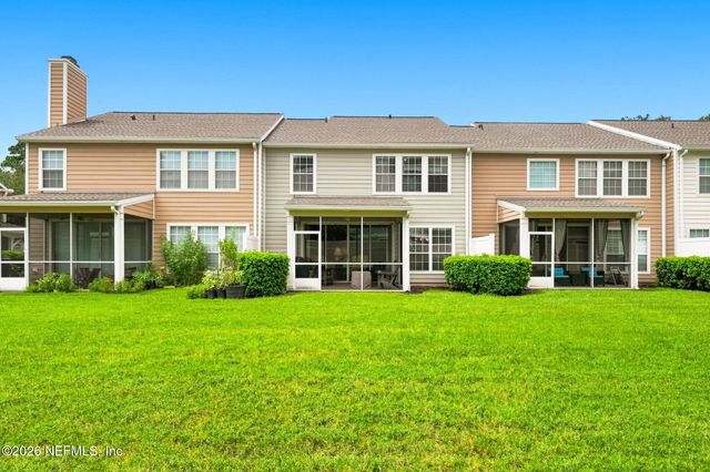 4050 LIONHEART DR Drive, Jacksonville, FL 32216