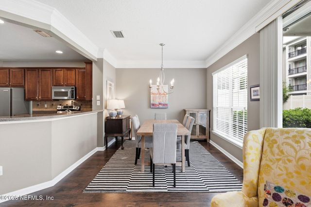 4050 LIONHEART DR Drive, Jacksonville, FL 32216