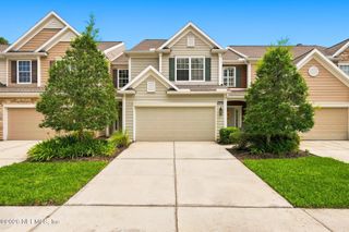 4050 LIONHEART DR Drive, Jacksonville, FL 32216
