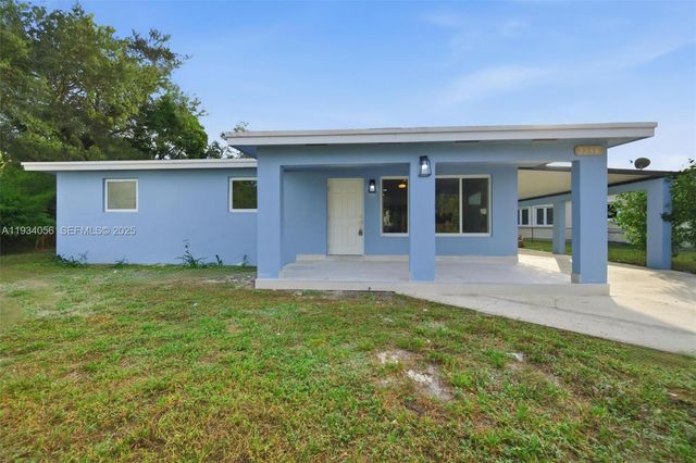 3548 SW 16th Ct, Fort Lauderdale, FL 33312