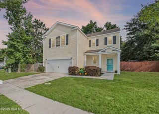 8057 Glen Laurel Drive, Leland, NC 28451