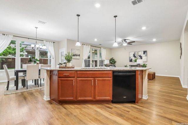 11213 HILL TOP BND, Helotes, TX 78023