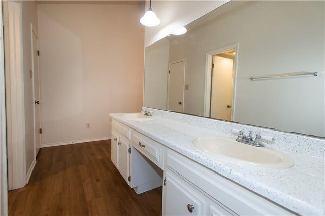5811 Cannon Mountain DR, Austin, TX 78749
