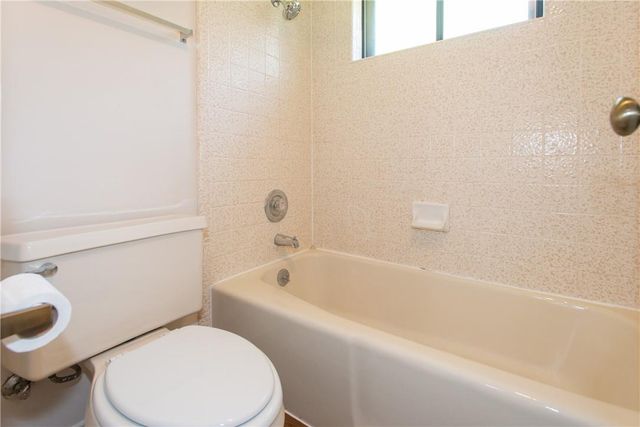 5811 Cannon Mountain DR, Austin, TX 78749