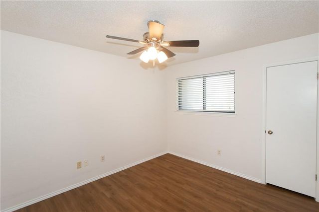 5811 Cannon Mountain DR, Austin, TX 78749
