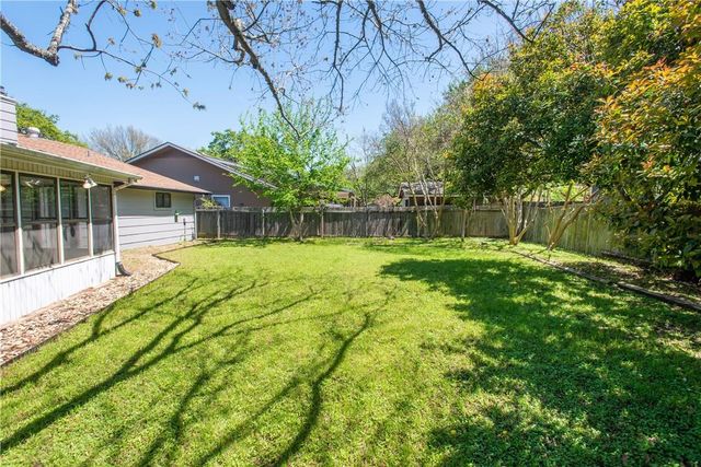 5811 Cannon Mountain DR, Austin, TX 78749