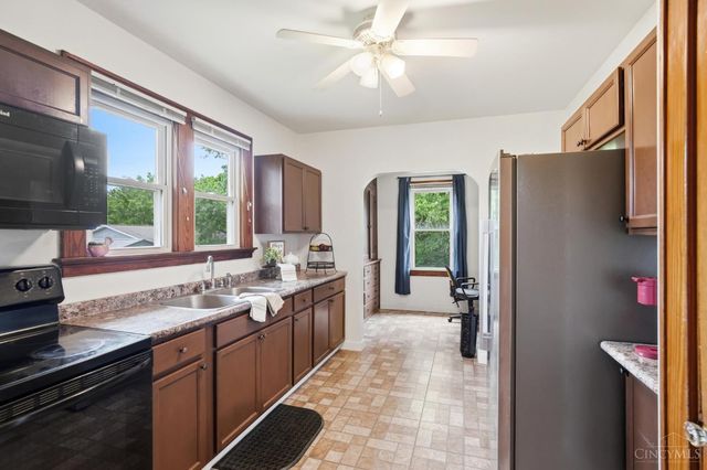 1897 Springdale Road, Springfield Twp., OH 45231