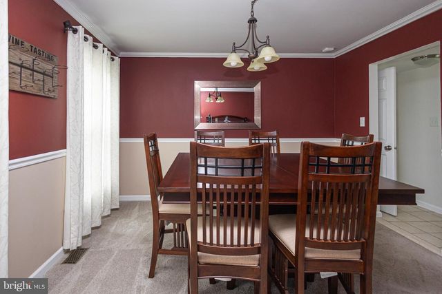 405 LONGSTONE DR, Cherry Hill, NJ 08003