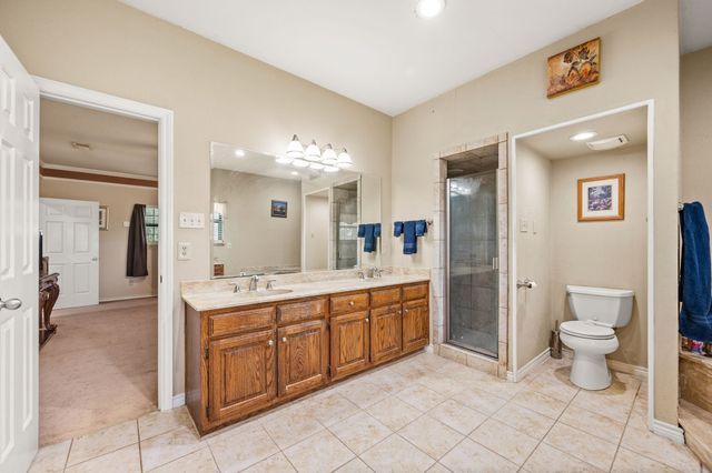 617 Malloy Lane, Ovilla, TX 75154