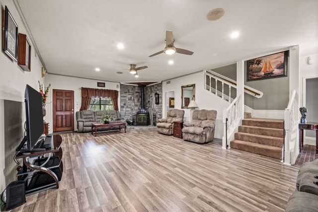 617 Malloy Lane, Ovilla, TX 75154