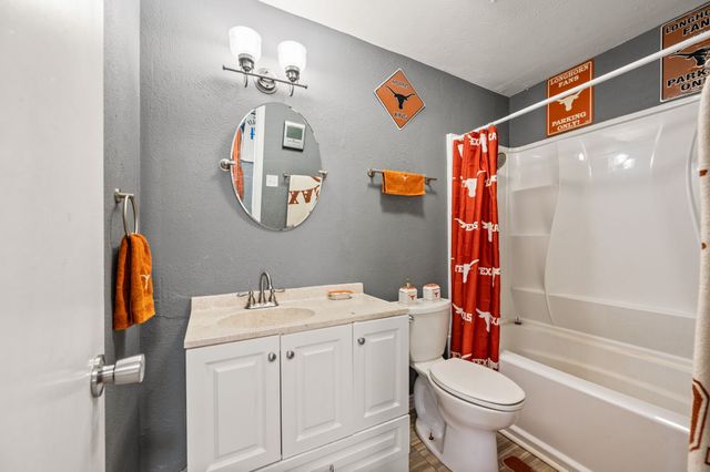 617 Malloy Lane, Ovilla, TX 75154