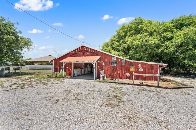 617 Malloy Lane, Ovilla, TX 75154