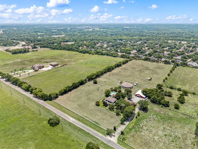 617 Malloy Lane, Ovilla, TX 75154