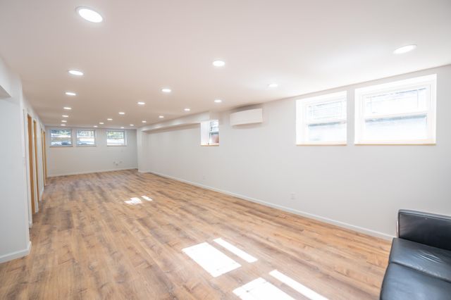 49 Joans Ridge Road, Dover, VT 05356