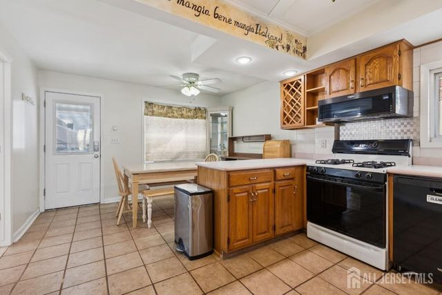 584 Garden Avenue, Woodbridge Proper, NJ 07095