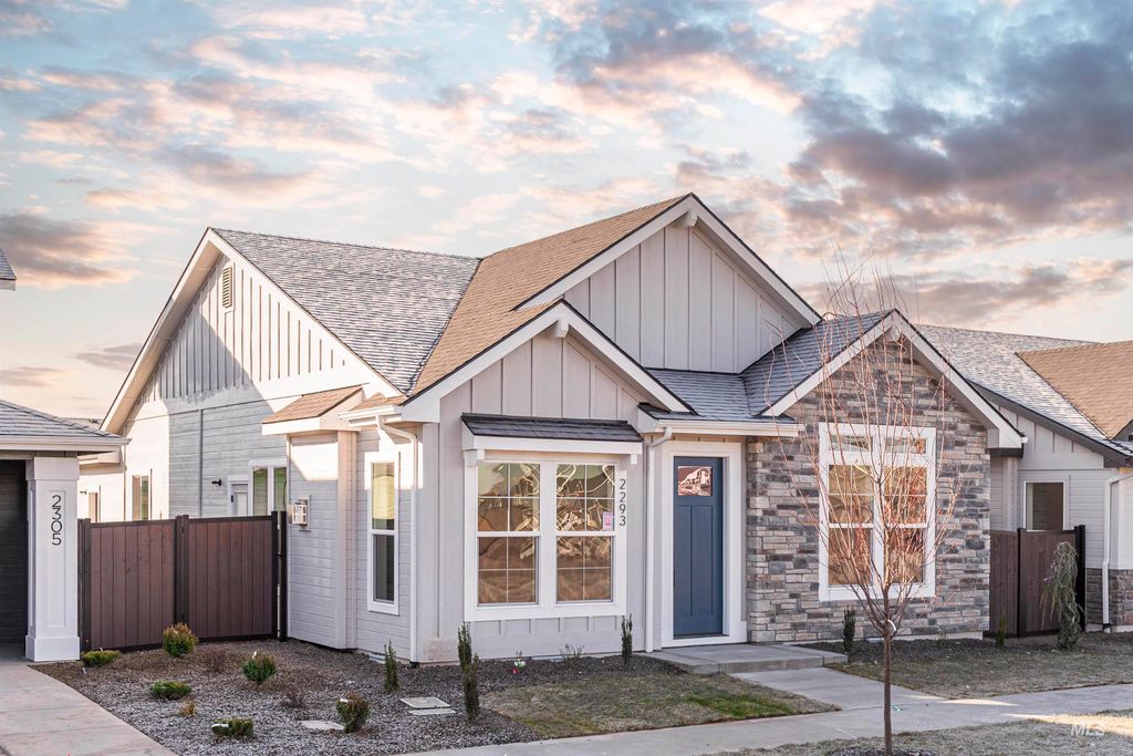 2293 E Hidcote St., Meridian, ID 83642