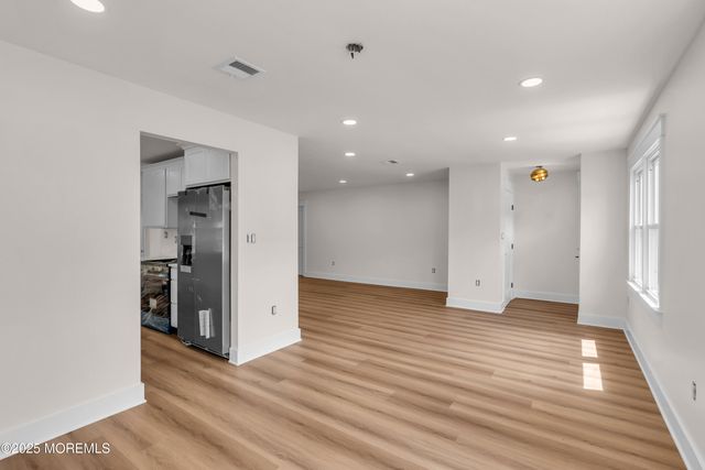 108 Meadowbrook Road, Brick, NJ 08723