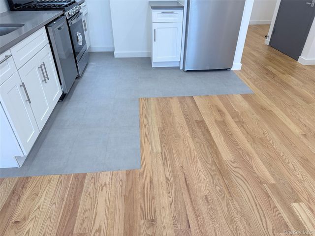 4018 50th Avenue Apt 2, Sunnyside, NY 11104