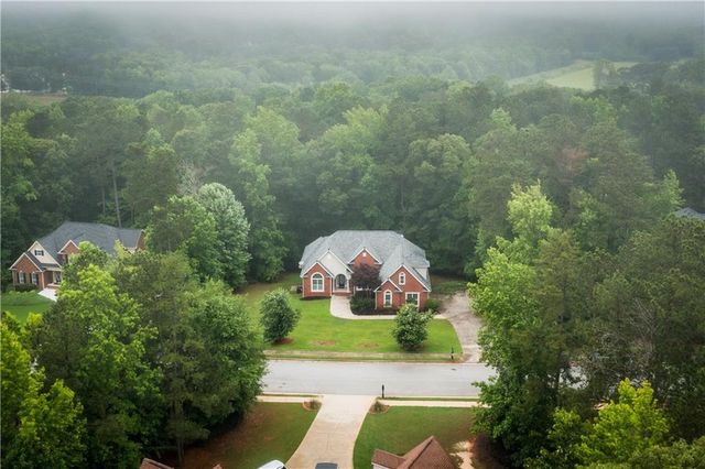 7406 Cherry Blossom Way, Winston, GA 30187