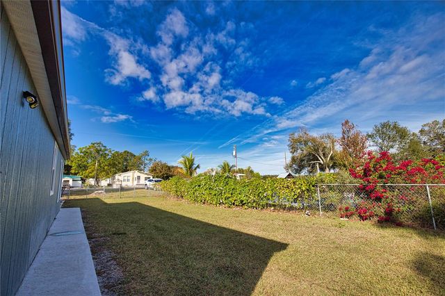 2302 SE RED BARON DRIVE, Arcadia, FL 34266