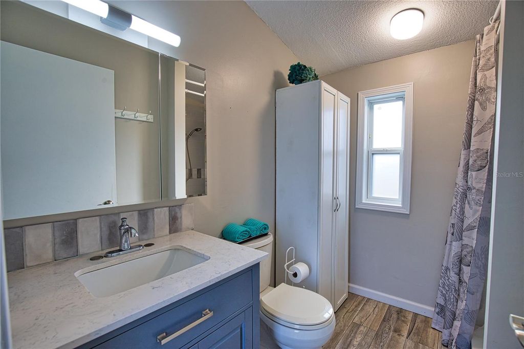 Image 18 of property listing at 2302 SE RED BARON DRIVE, Arcadia, FL 34266