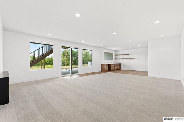 22102 Hackberry Circle, Gretna, NE 68028