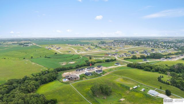 22102 Hackberry Circle, Gretna, NE 68028