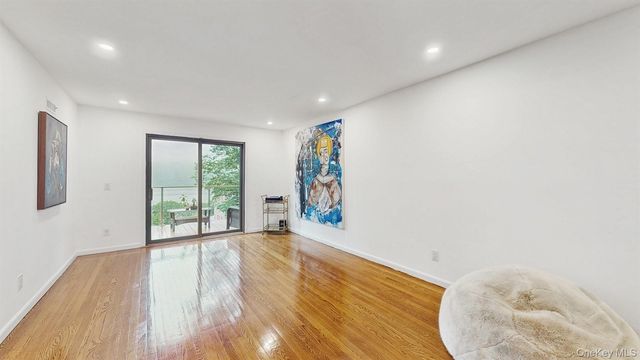 17 Arthur Place, Yonkers, NY 10701