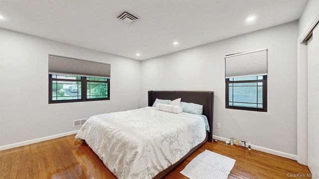 17 Arthur Place, Yonkers, NY 10701