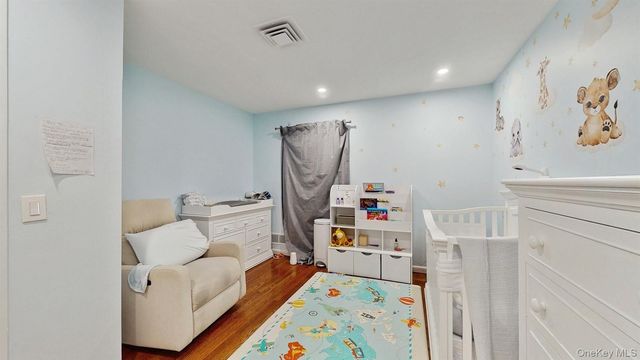 17 Arthur Place, Yonkers, NY 10701