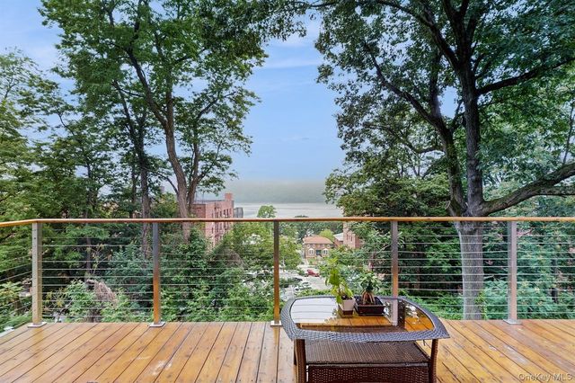 17 Arthur Place, Yonkers, NY 10701