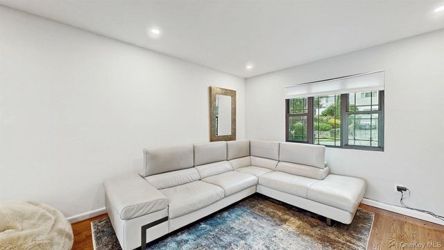 17 Arthur Place, Yonkers, NY 10701