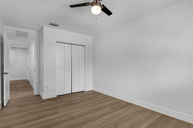 4846 Pond Pine Way, Greenacres, FL 33463