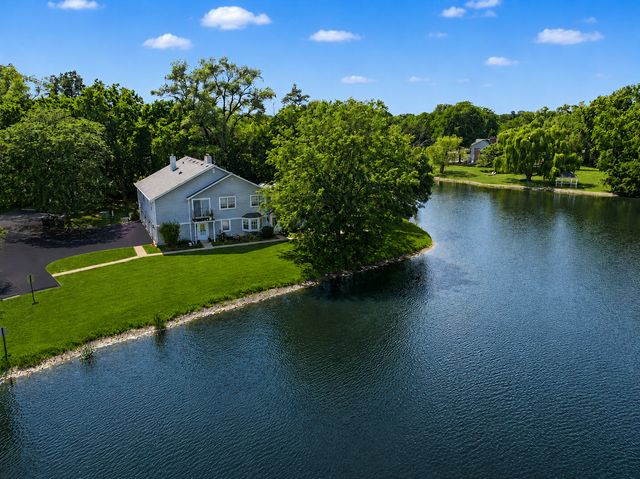 432 N Lake Shore Drive, Palatine, IL 60067