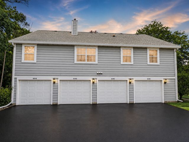432 N Lake Shore Drive, Palatine, IL 60067