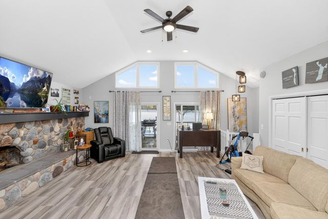 69907 Sunset Boulevard, Porter Twp, MI 49130