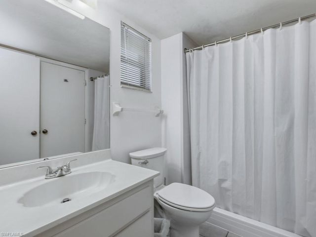 1023 Anglers CV E304, Marco Island, FL 34145