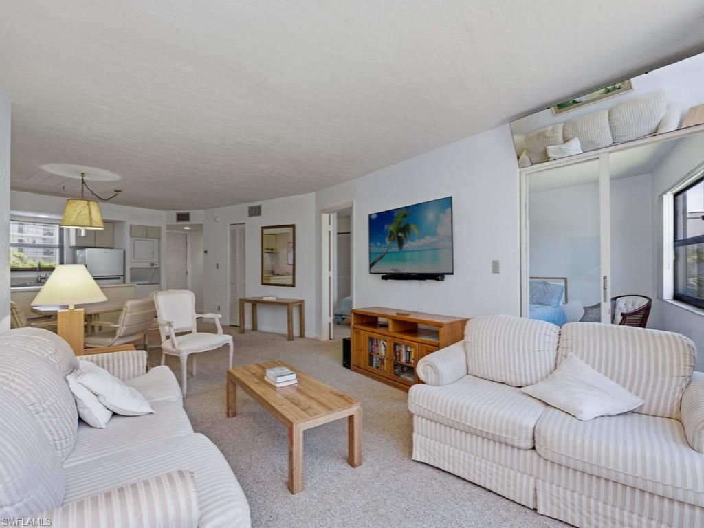 1023 Anglers CV E304, MARCO ISLAND, FL 34145 — photo 5