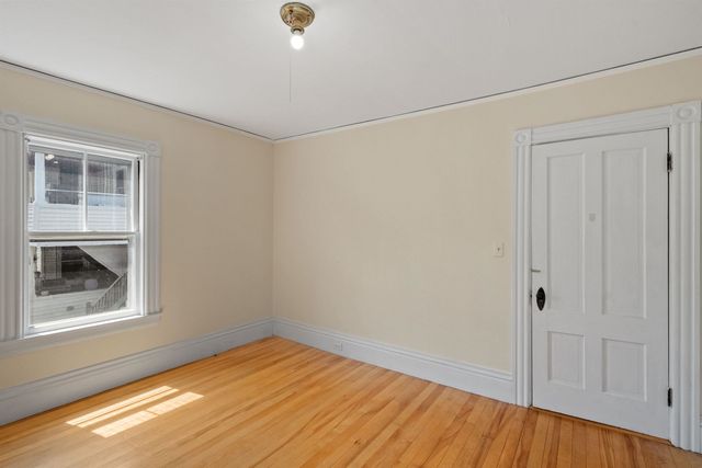 3 Essex Street, Concord, NH 03301