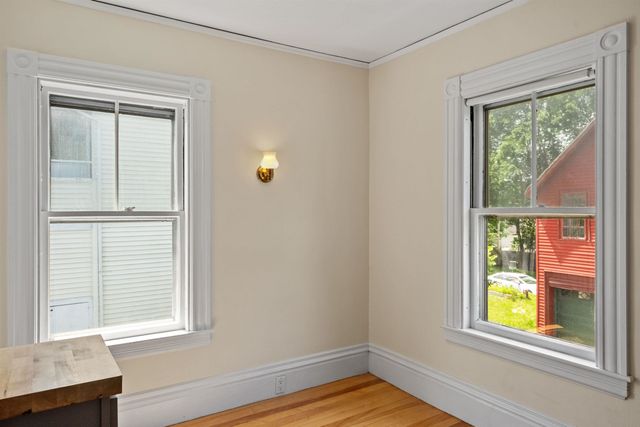3 Essex Street, Concord, NH 03301