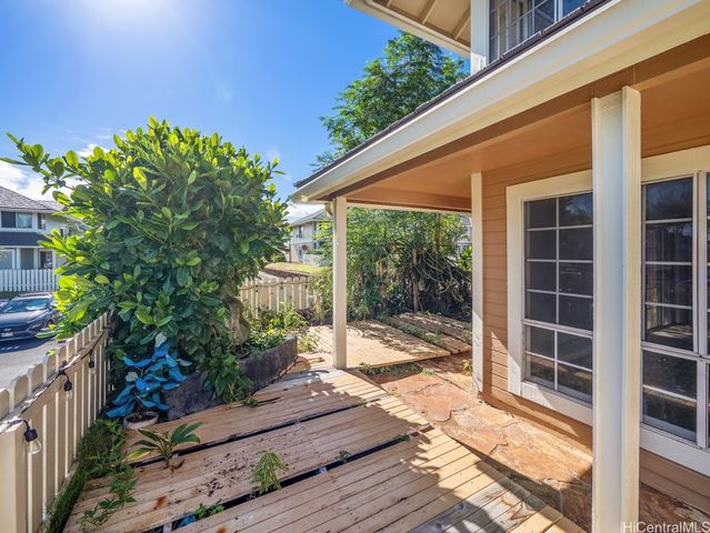 94-1473 Waipio Uka Street I108, Waipahu, HI 96797