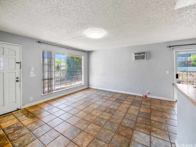 94-1473 Waipio Uka Street I108, Waipahu, HI 96797